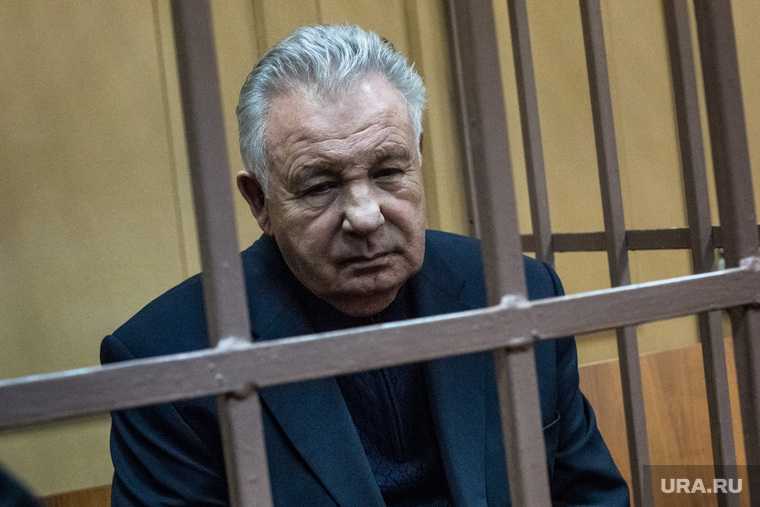 губернатор Виктор Ишаев кража Роснефть уголовное дело