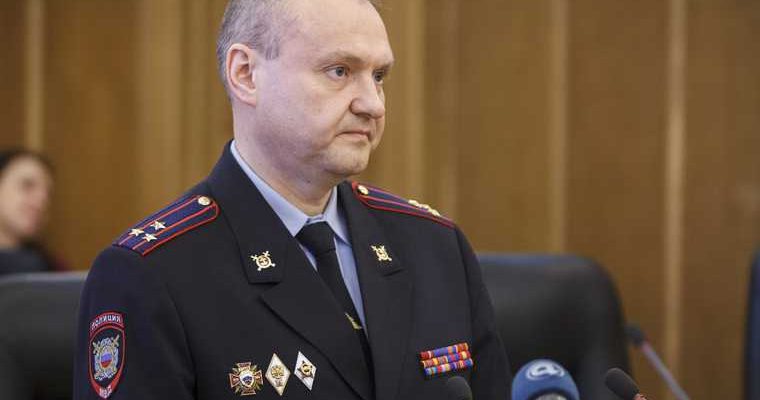 бывший глава умвд екатеринбург игорь трифонов просит прекратить свое уголовное дело