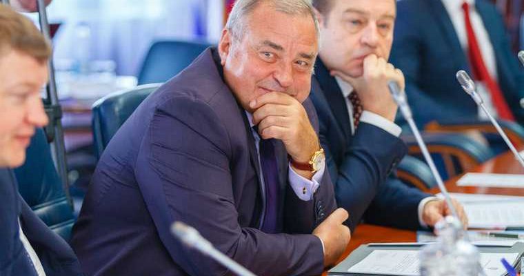 новости хмао сенатор юрий важенин награжден орденом президент россии наградил орденом указ президента рф