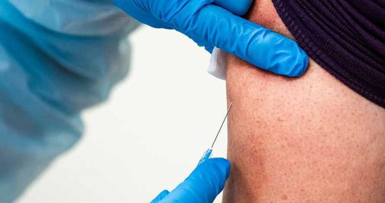 эффективность российской вакцины от коронавируса