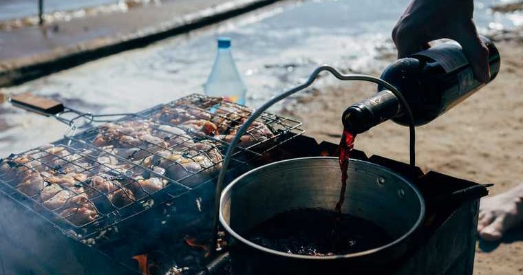 запретили жарить шашлык