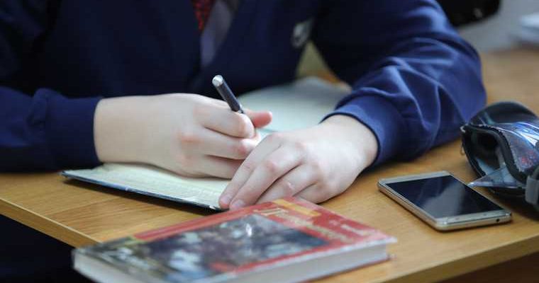 Александр Снегуров