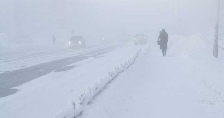 ЯНАО уборка снега накаты тротуары улицы Салехард нарушения