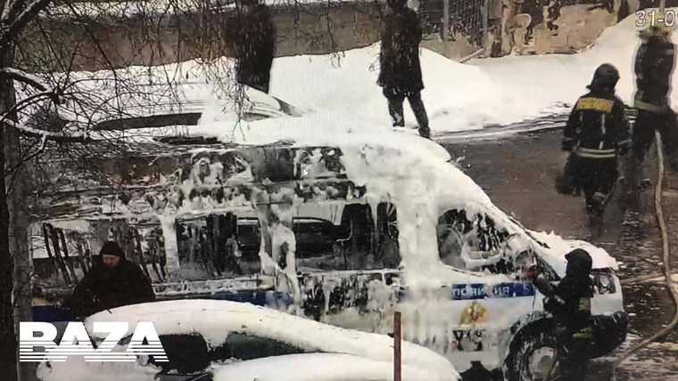 В Москве сгорел автомобиль Росгвардии
