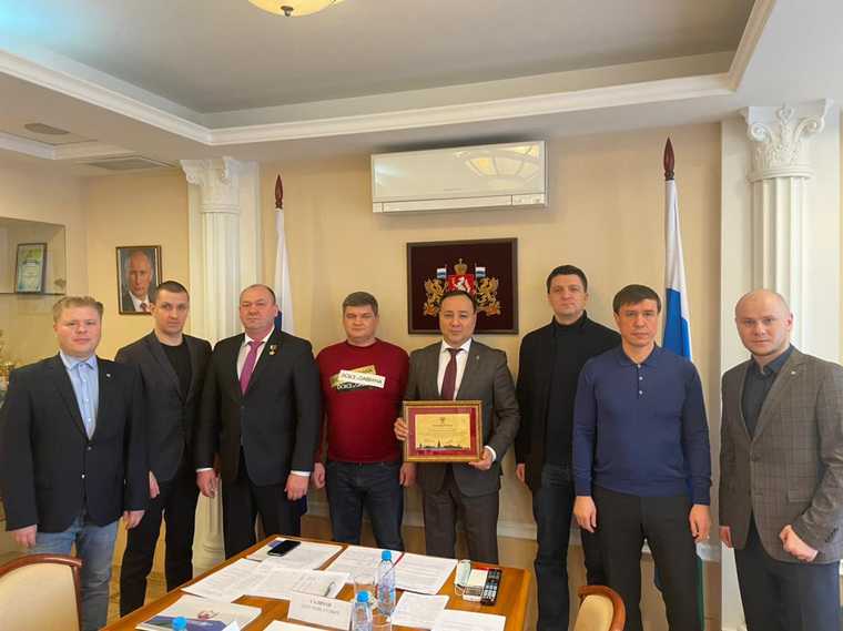Заместитель Куйвашева получил награду от главы мирового бокса