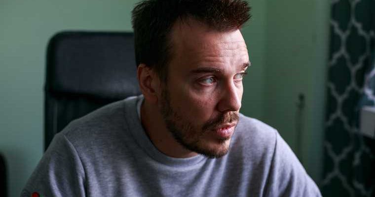 зыгарь все свободны книга сериал