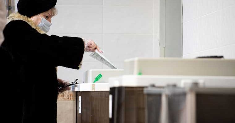 Виталий обедин справделивая россия якутск выборы мэра