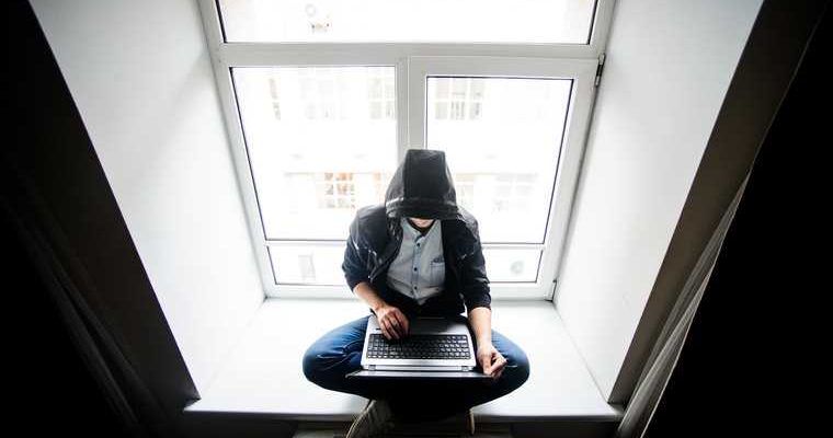 киберсталлинг преследование интернет суд запрет законопроект