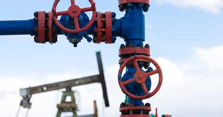 новости хмао разлив нефти порыв прорыв трубопровода ущерб окружающей среде природе выплатят штраф возместят ущерб