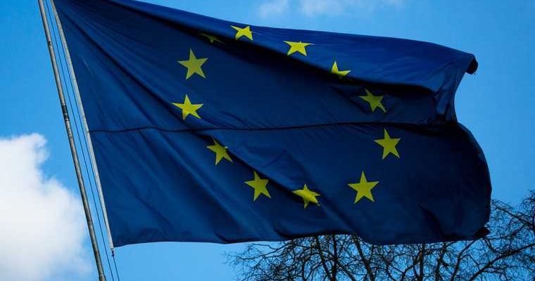 атака на европейскую демократию