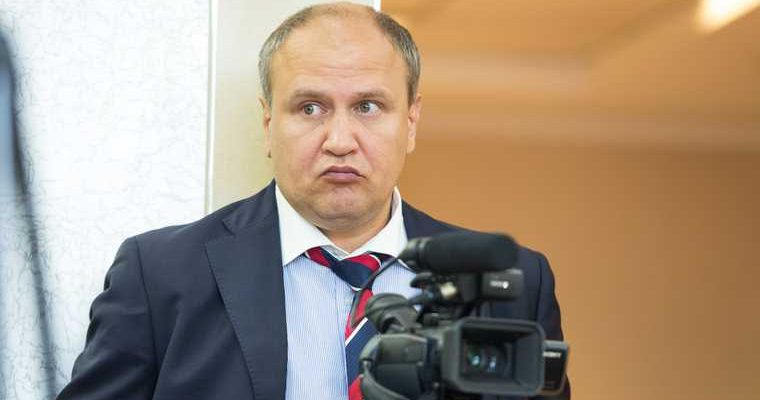 новости хмао эдуард шмонин сел за фейки посадили главу директора владельца редактора Чиновник.ру понесет наказание лишение свободы тюрьма