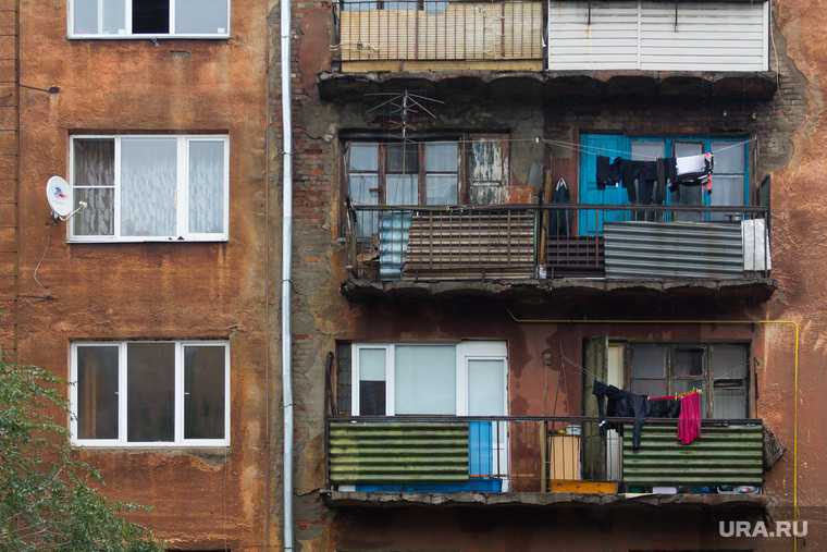 уровень бедности в России растет