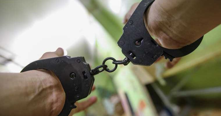 житель Челябинска стрелял по прохожим