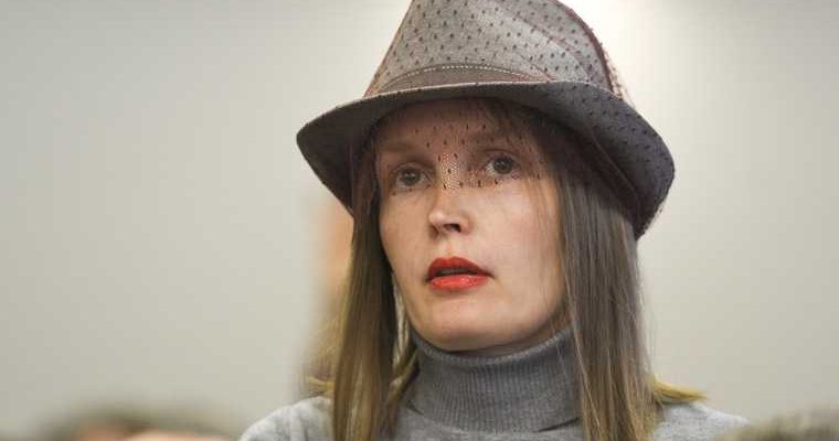 выборы-2021 «Яблоко» кандидаты Алена Смышляева Илья Тыщенко свердловское заксобрание