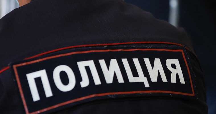 актера избили